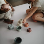 北欧デザイン mushie スタッキングカップ ベビー ギフト おもちゃ