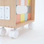 dou? #005 Carry me キャリーミードウ? つみき 積み木 コロコロ スーツケース ケースつき 赤ちゃん おもちゃ 木のおもちゃ おしゃれ 出産祝い お祝い ギフト 出産祝い 男の子 女の子 玩具 木製玩具 キッズ 知育 知育玩具 AH-MART