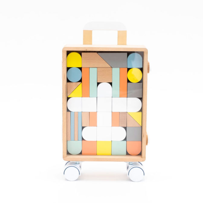 dou? #005 Carry me キャリーミードウ? つみき 積み木 コロコロ スーツケース ケースつき 赤ちゃん おもちゃ 木のおもちゃ おしゃれ 出産祝い お祝い ギフト 出産祝い 男の子 女の子 玩具 木製玩具 キッズ 知育 知育玩具 AH-MART