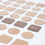 dou? #002 ひらがなBiscuit ドウ? ひらがな パズル おやつ 赤ちゃん おもちゃ 木のおもちゃ おしゃれ 出産祝い お祝い ギフト 出産祝い 男の子 女の子 こども 玩具 知育 知育玩具 インテリア 0歳 1歳 2歳 3歳 4歳 5歳 AH-MART