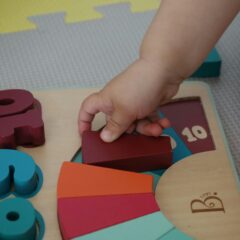 楽しい！1歳児の意欲を育てる接し方